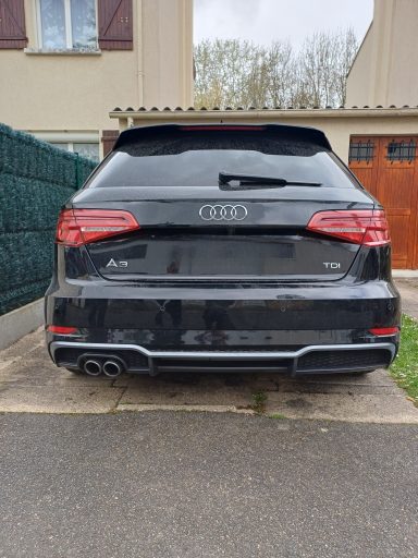 AUDI
