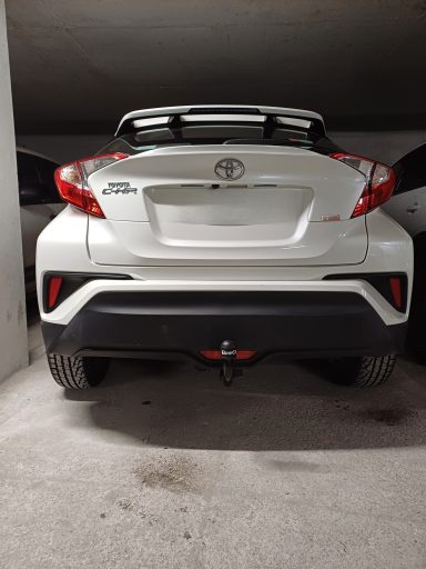 TOYOTA 